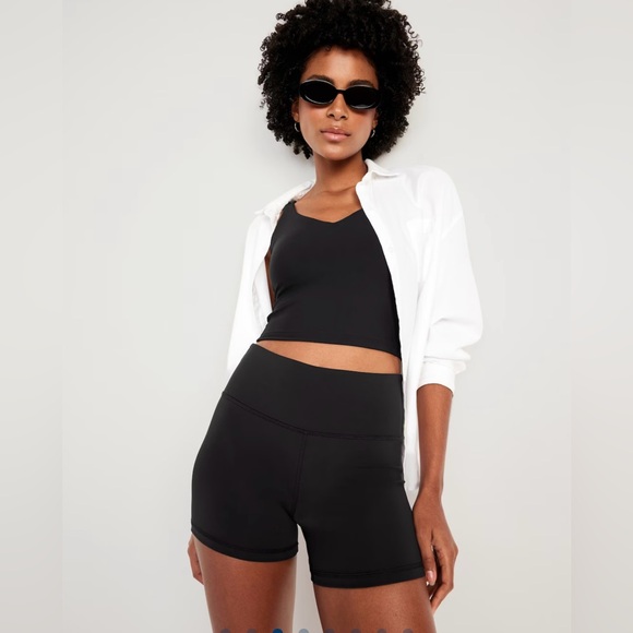 Old Navy Active Black Bike Shorts. L. NWOT. - Picture 1 of 7